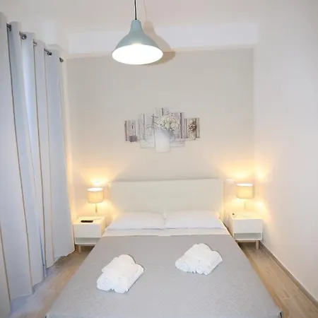 Unique Luxury Apartment And Rooms Rome Exterior photo